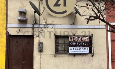 CASA EN EL CENTRO (TERRENO)