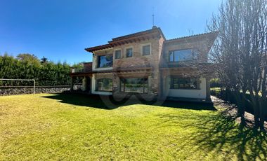 Casa en renta en Club de Golf los Encinos