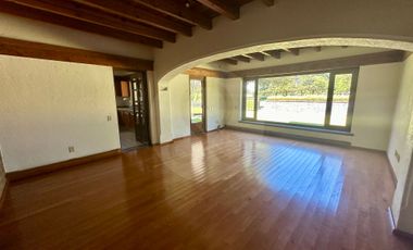 Casa en renta en Club de Golf los Encinos