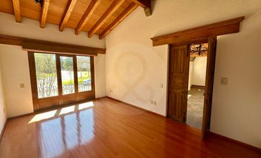Casa en renta en Club de Golf los Encinos