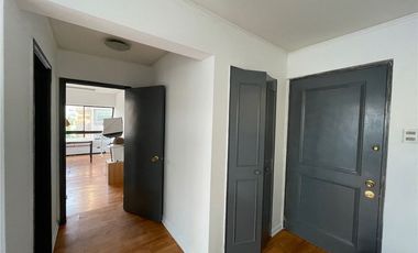 REGALO! Excelente oficina 2 ambientes P d Valdivia