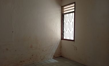 Rumah SHM 10 Menit ke Summarecon Mall Bekasi Bebas Banjir J-38188