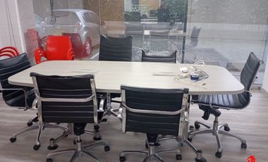 oficina en venta en el poblado. Cod V4976