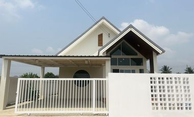 3 Bedroom House for sale in Amphaeng, Samut Sakhon