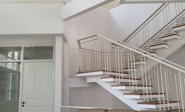 Rumah Kembang Permai Puri Indah Jakarta Barat