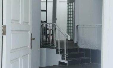 Rumah Kembang Permai Puri Indah Jakarta Barat