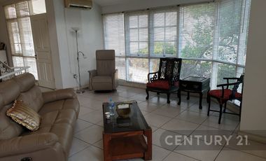 Rumah Kembang Permai Puri Indah Jakarta Barat