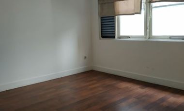 DI SEWAKAN RUMAH TOWNHOUSE MELROSE CILANDAK JAKARTA SELATAN
