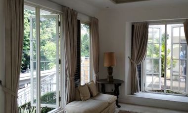 DI SEWAKAN RUMAH TOWNHOUSE MELROSE CILANDAK JAKARTA SELATAN