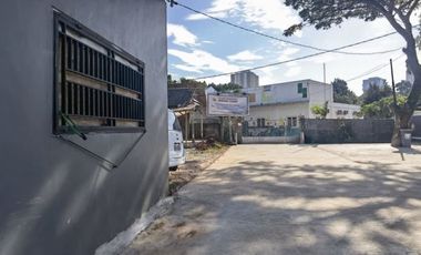 Dijual Rumah Komersil Nusaloka BSD - Jl Ambon Pinggir Jalan Raya Ex Restoran Tangerang