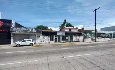 Terreno limpio de calle a calle en renta. Excelente Ubicacion