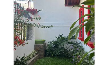 SE VENDE CASA URB. PORTO FINO - VILLA ZAITA