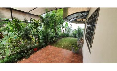 SE VENDE CASA URB. PORTO FINO - VILLA ZAITA