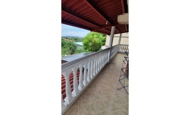 SE VENDE CASA URB. PORTO FINO - VILLA ZAITA