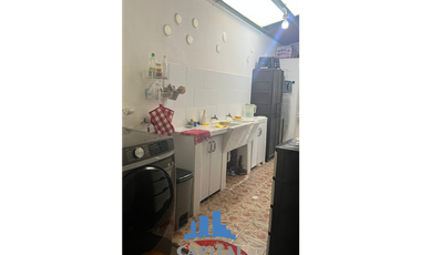 SE VENDE CASA URB. PORTO FINO - VILLA ZAITA