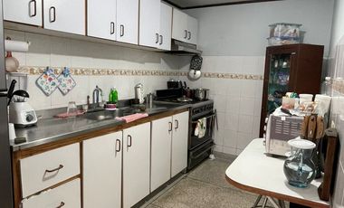 casalote en venta en quinta oriental. Cod V4811