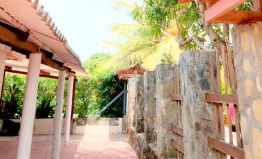 casa en venta en juan de acosta. Cod V27218