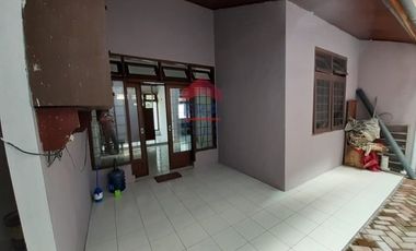 Rumah Terawat Siap Huni Komplek Bukit Permata Indah Jalan Pesantren Cibabat Cimahi
