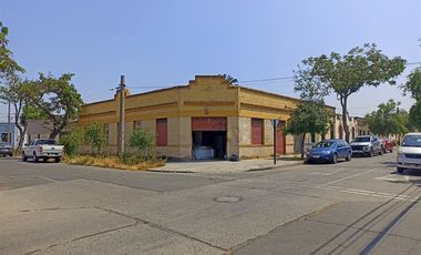 Local Comercial en Venta en Sargento Aldea / Metro Ñuble