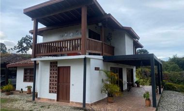 Se vende Casa Finca en Marinilla cerca a Rionegro -Carmen de Víboral e