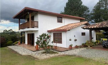 Se vende Casa Finca en Marinilla cerca a Rionegro -Carmen de Víboral e