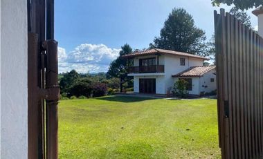 Se vende Casa Finca en Marinilla cerca a Rionegro -Carmen de Víboral e