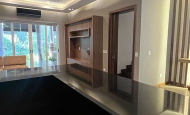 Residencia en Venta en Hipódromo Providencia con uso de suelo