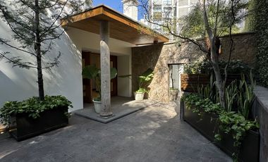 Residencia en Venta en Hipódromo Providencia con uso de suelo