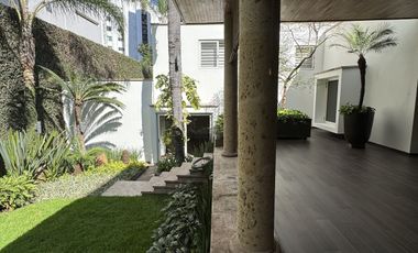 Residencia en Venta en Hipódromo Providencia con uso de suelo