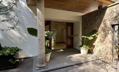 Residencia en Venta en Hipódromo Providencia con uso de suelo
