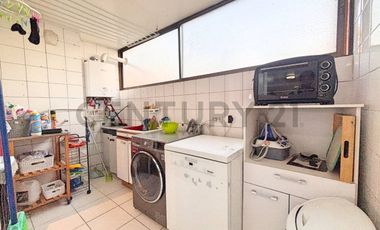 AMPLIO DEPARTAMENTO VENTA LAS CONDES 4D + 2E