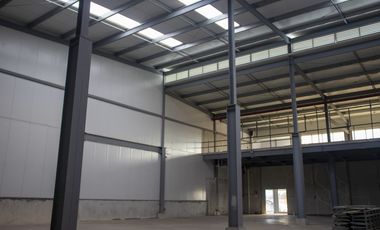 SE ALQUILA GALERA EN COSTA SUR>>VIA PRINCIPAL<<
