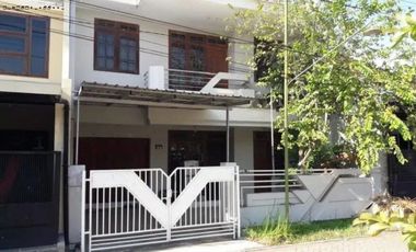 Rumah Manyar Jaya STRATEGIS, FURNISH, ONE GATE SYSTEM