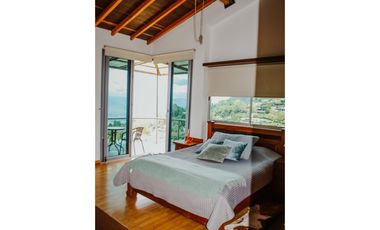 Casa Dúplex en Arriendo Medellín Sector Las Palmas