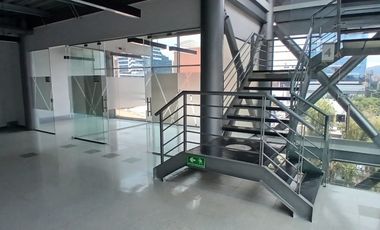 edificio en arriendo en chico norte ii. Cod A52024