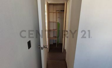 Se arrienda casa en condominio de Buin