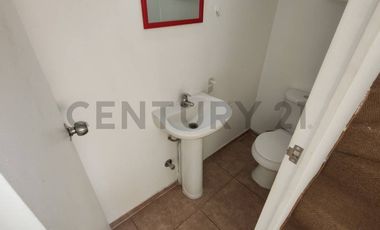 Se arrienda casa en condominio de Buin