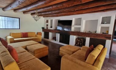 CASA EN RENTA EN AVANDARO VALLE DE BRAVO