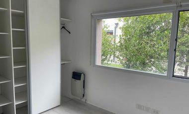 Alquiler anual de casa en La Horqueta de Echeverria- Canning