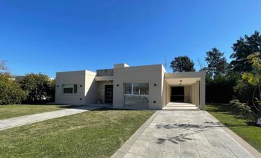 Alquiler anual de casa en La Horqueta de Echeverria- Canning