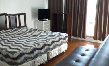 2br unit in One Mckinley Place (119sqm) with parking