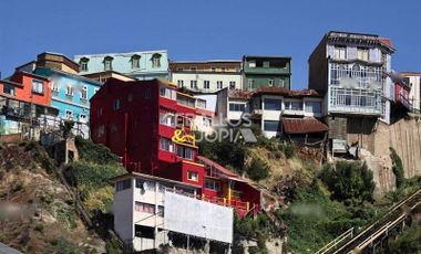 Casa en Venta en Cerro Artillería, Valparaíso.