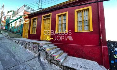 Casa en Venta en Cerro Artillería, Valparaíso.