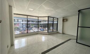 ALQUILER DE LOCAL EN VIA ESPAÑA - PLAZA SAN FERNANDO