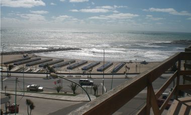 Departamento 3 amb con cochera. Zona Varese