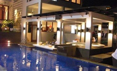 LUXURY VILLA HOUSE @ SETIABUDI dekat Lembang Bandung
