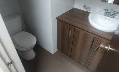oficina en arriendo en chico. Cod A1400