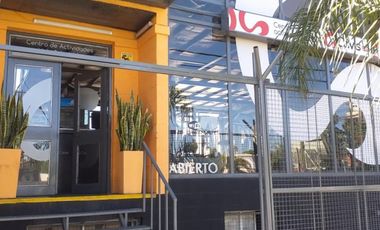 EXCELENTE PROPIEDAD EN VENTA CON FONDO DE COMERCIO DESTINO GIMNASIO EN CASTELAR