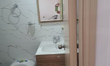 CASA EN VENTA EN CALLE 200, FLORIDABLANCA. Cod V8187
