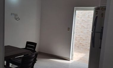 CASA EN VENTA EN CALLE 200, FLORIDABLANCA. Cod V8187